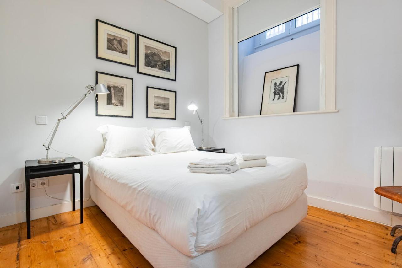 Castelo Design Aparment W/ Balcony & Super View By Lovelystay Lisboa Exterior foto