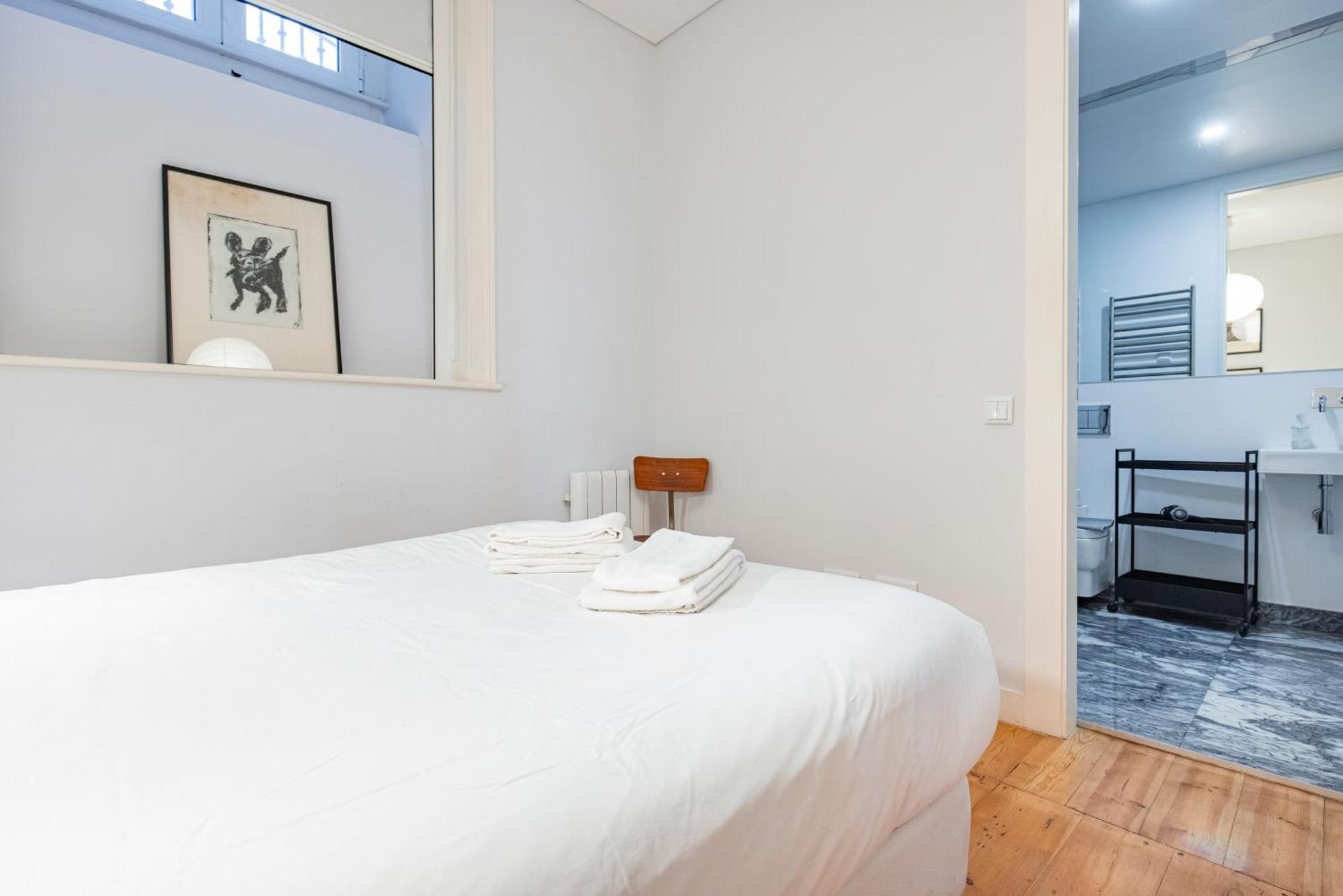 Castelo Design Aparment W/ Balcony & Super View By Lovelystay Lisboa Exterior foto