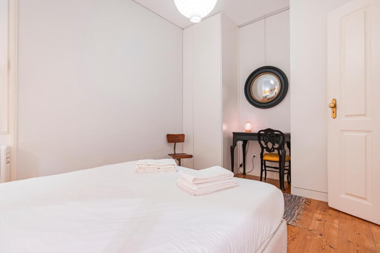 Castelo Design Aparment W/ Balcony & Super View By Lovelystay Lisboa Exterior foto