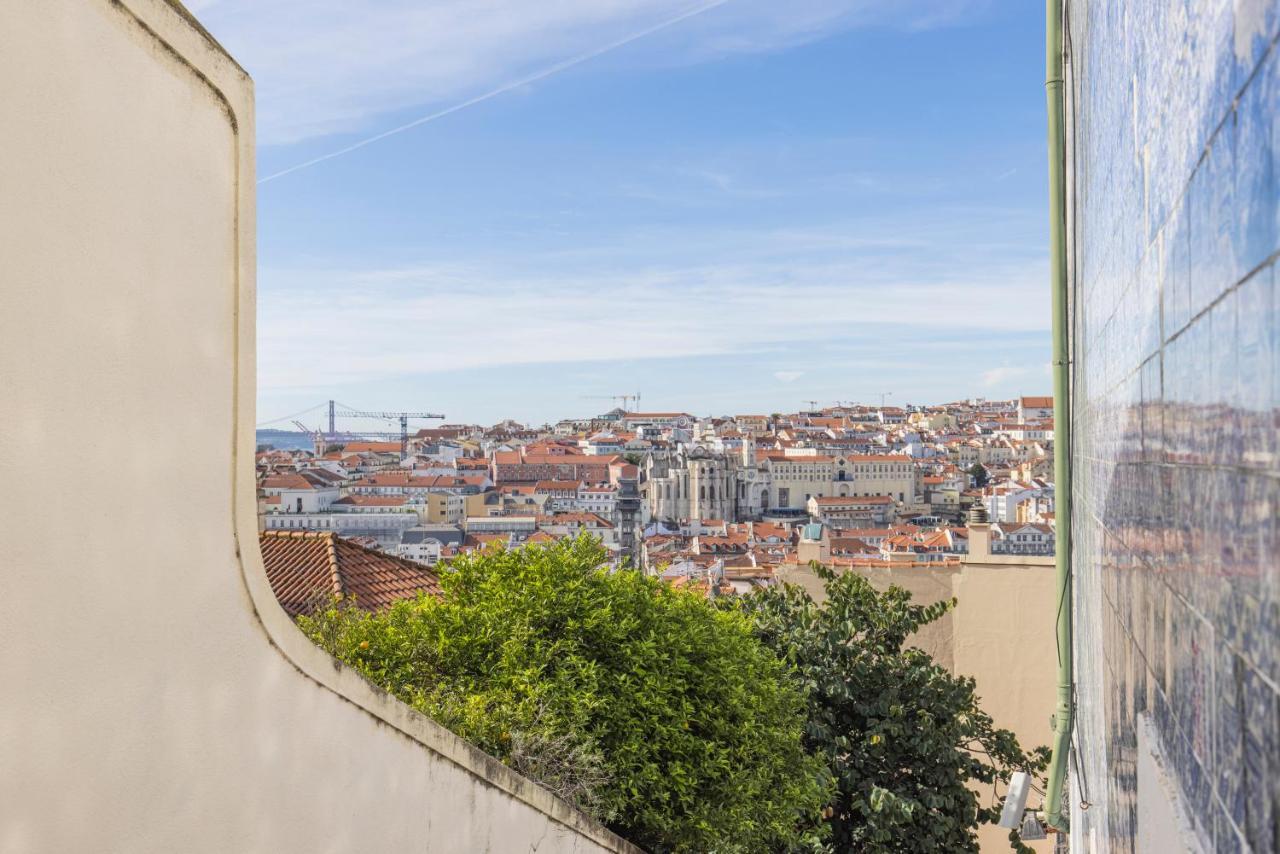 Castelo Design Aparment W/ Balcony & Super View By Lovelystay Lisboa Exterior foto