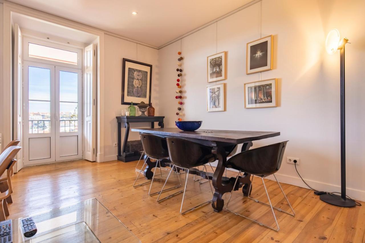 Castelo Design Aparment W/ Balcony & Super View By Lovelystay Lisboa Exterior foto